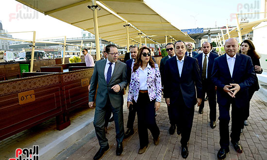 رئيس الوزراء يفتتح مشروع تطوير سوق العتبة بعد اكتمال الأعمال وإعادة التأهيل (17)