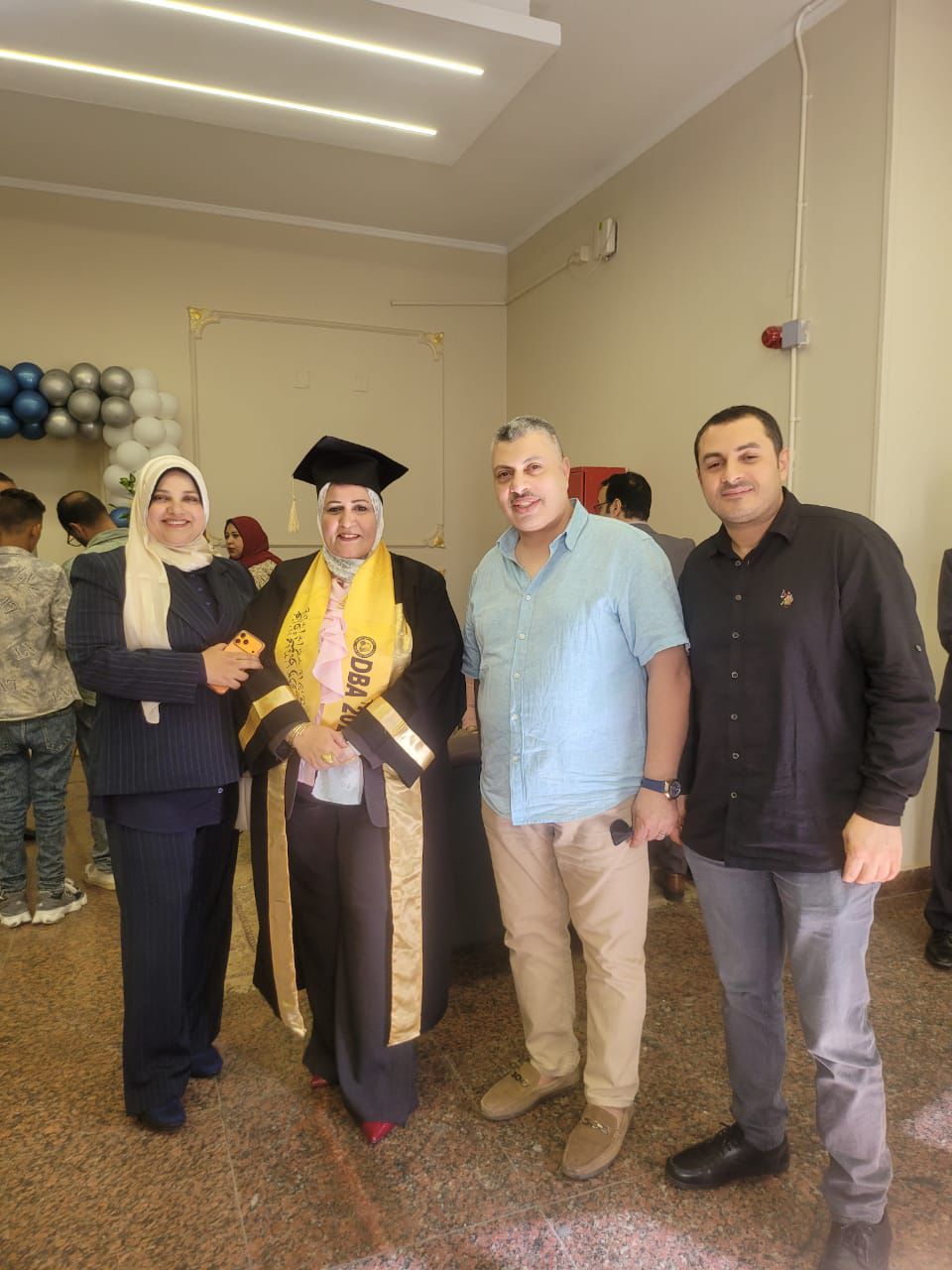 غادة الضبع مع جانب من الحضور غادة الضبع مع جانب من الحضور