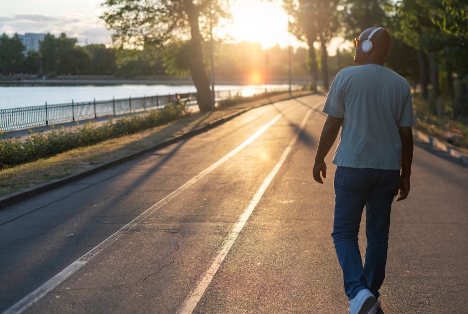 العودة للمنزل سيراً العودة للمنزل سيراً