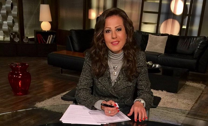 الإعلامية لينا شاكر الإعلامية لينا شاكر