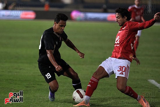 مباراه  بيتروجيت والاهلي  (25)