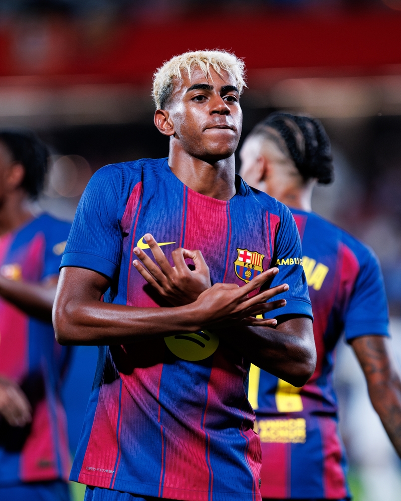 لامين يامال أبزر مواهب لامسيا برشلونة لامين يامال أبزر مواهب لامسيا برشلونة