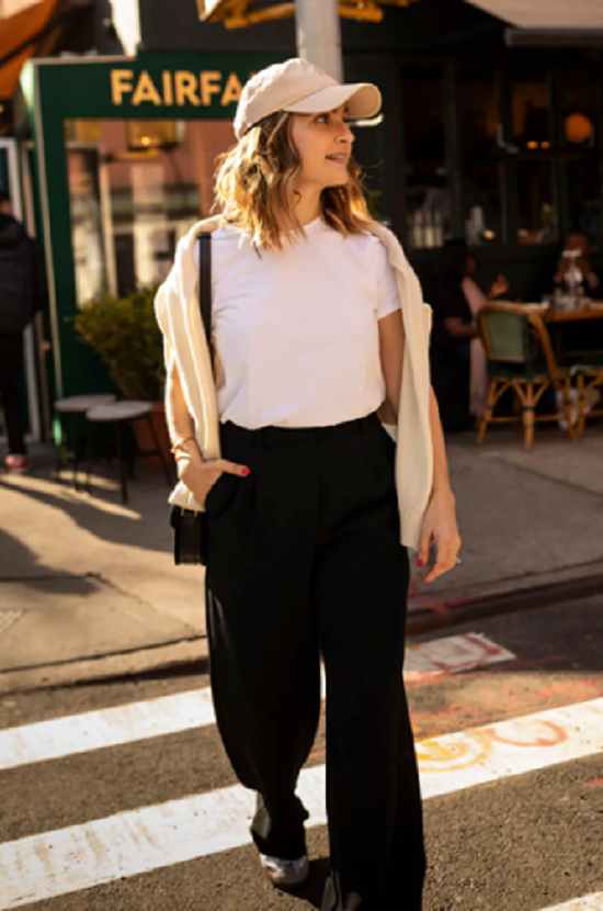 بنطلون واسع الساقين