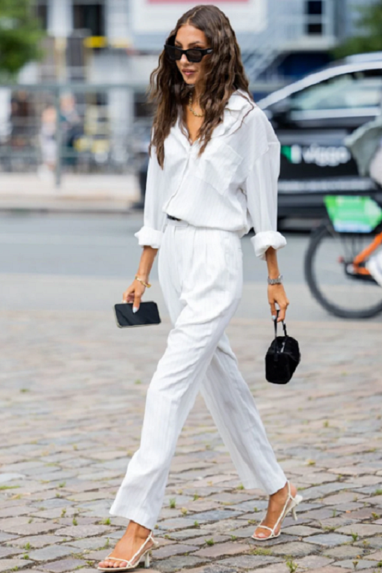 تنسيق القميص الأبيض