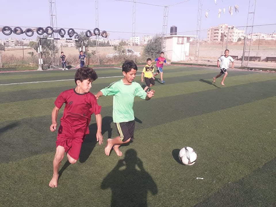 محمد ابو حلس يلعب الكرة قبل الحرب محمد ابو حلس يلعب الكرة قبل الحرب