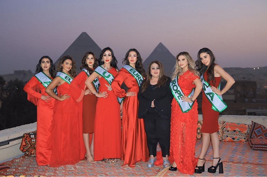 جلسة تصوير متسابقات ملكة جمال القارات في الأهرامات (5)