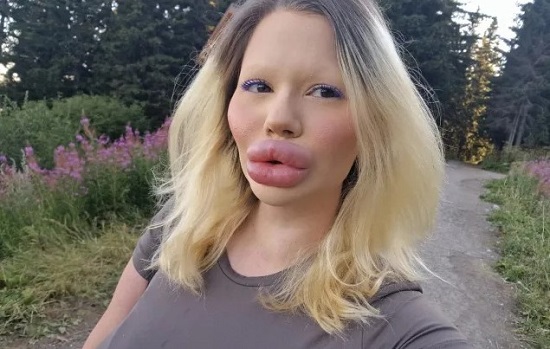 أندريا إيفانوفا 