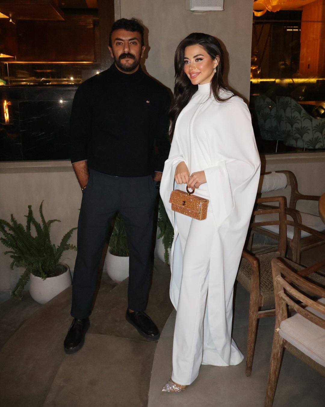 يارا السكرى مع احمد العوضى