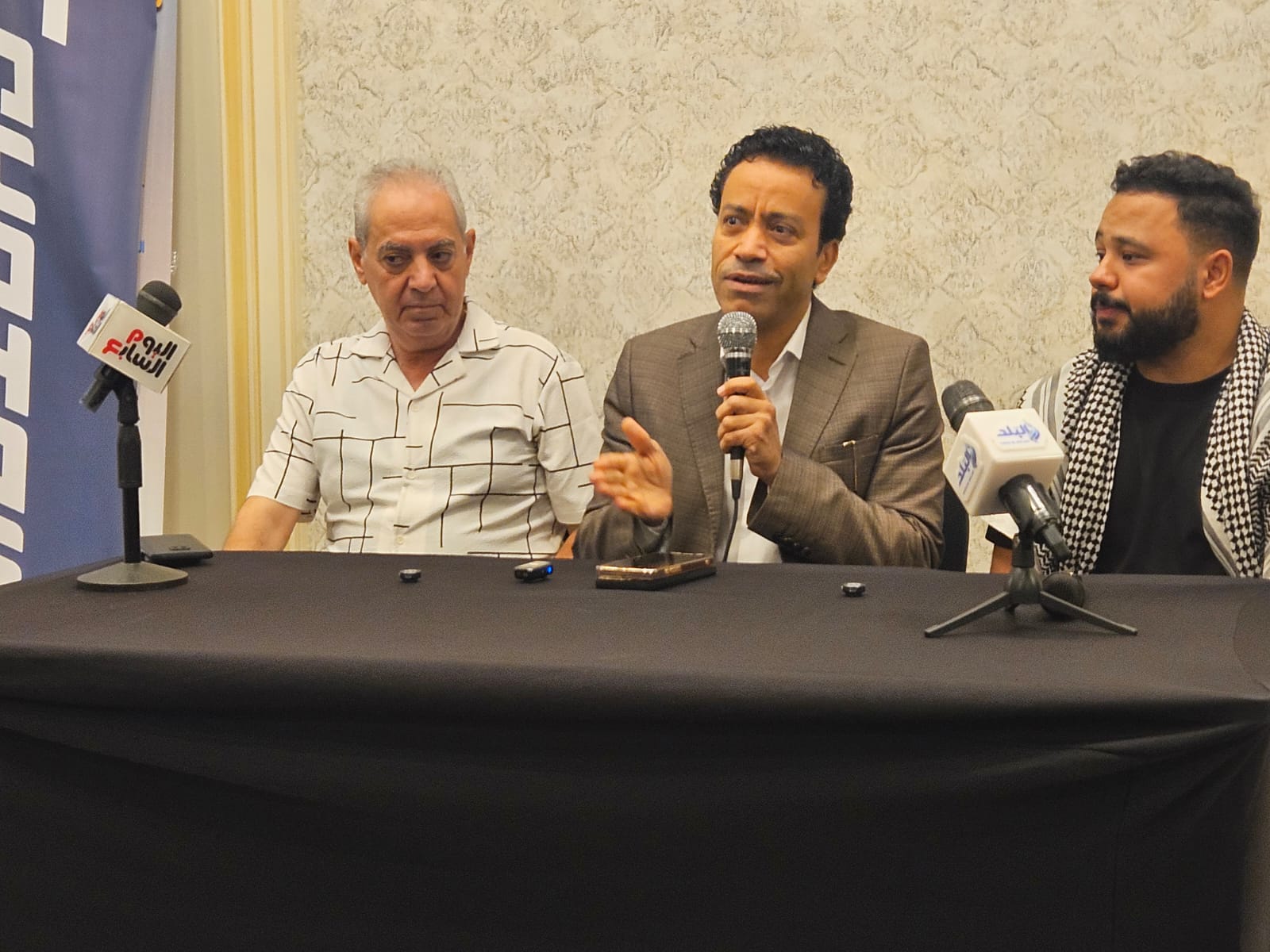 سامح حسين من ندورة فيلم استنساخ بمهرجان الاسكندرية (2)