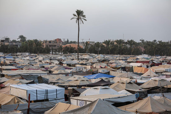 خيام النازحين جنوب قطاع غزة خيام النازحين جنوب قطاع غزة