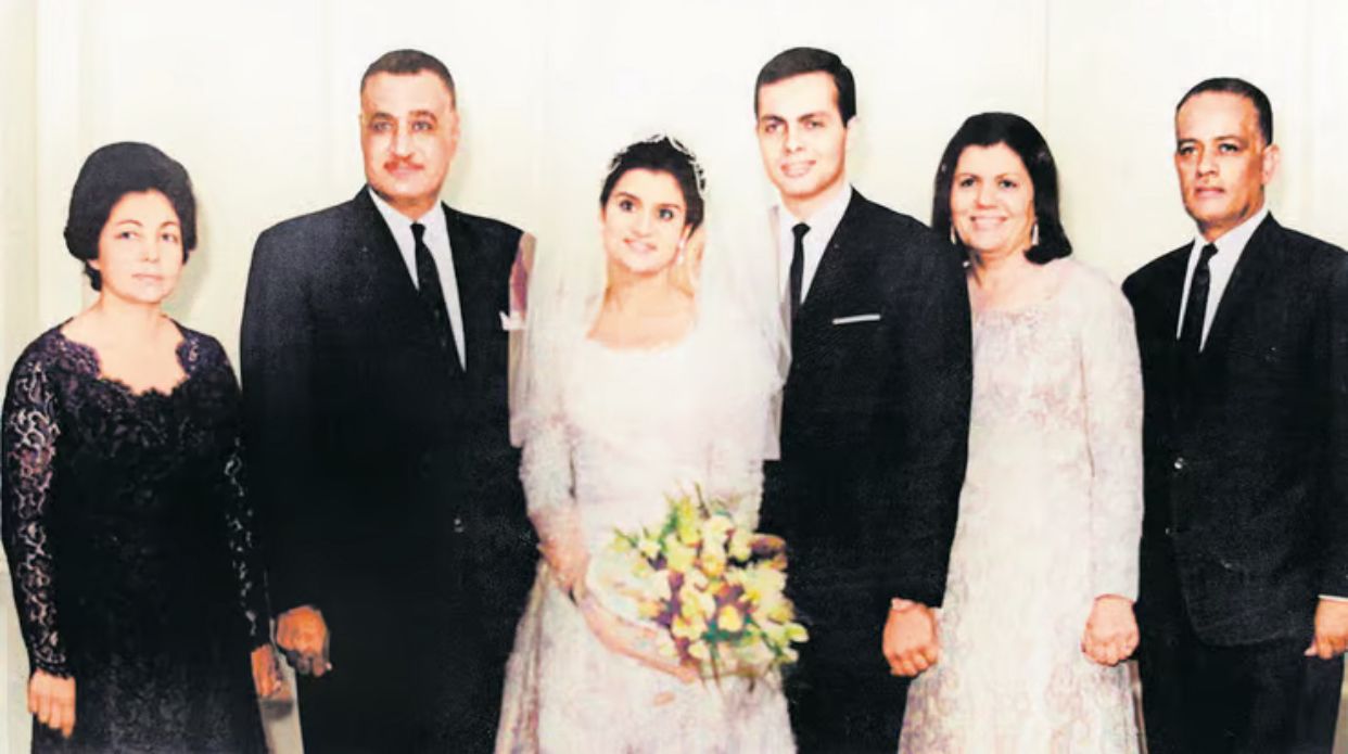 dea6a335-e4bd-454c-9b67-2573d5c04e9f