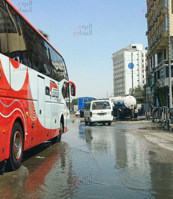 غرق-طريق-الكورنيش