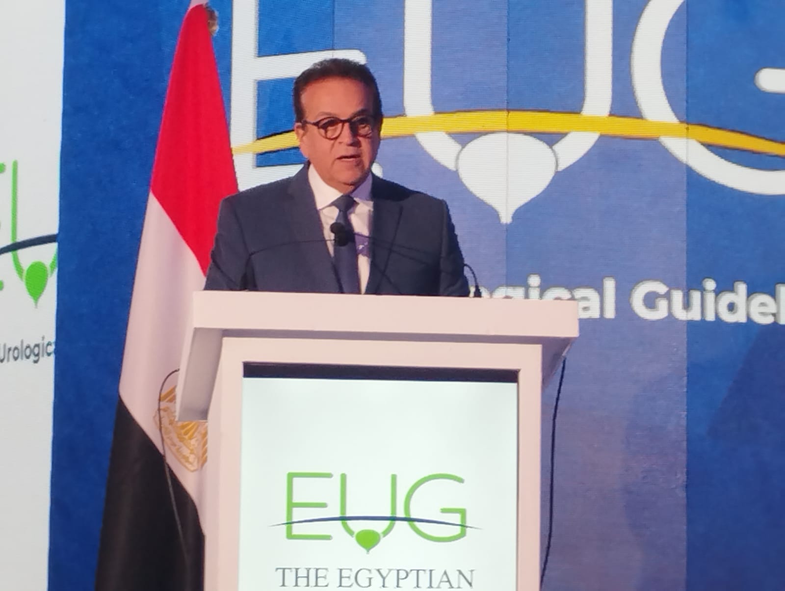 الدكتور خالد عبد الغفار خلال الاحتفالية الدكتور خالد عبد الغفار خلال الاحتفالية