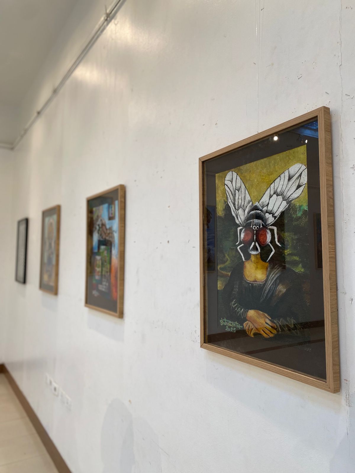 معرض فني متميز عن الجمال لشهيرة عنتر