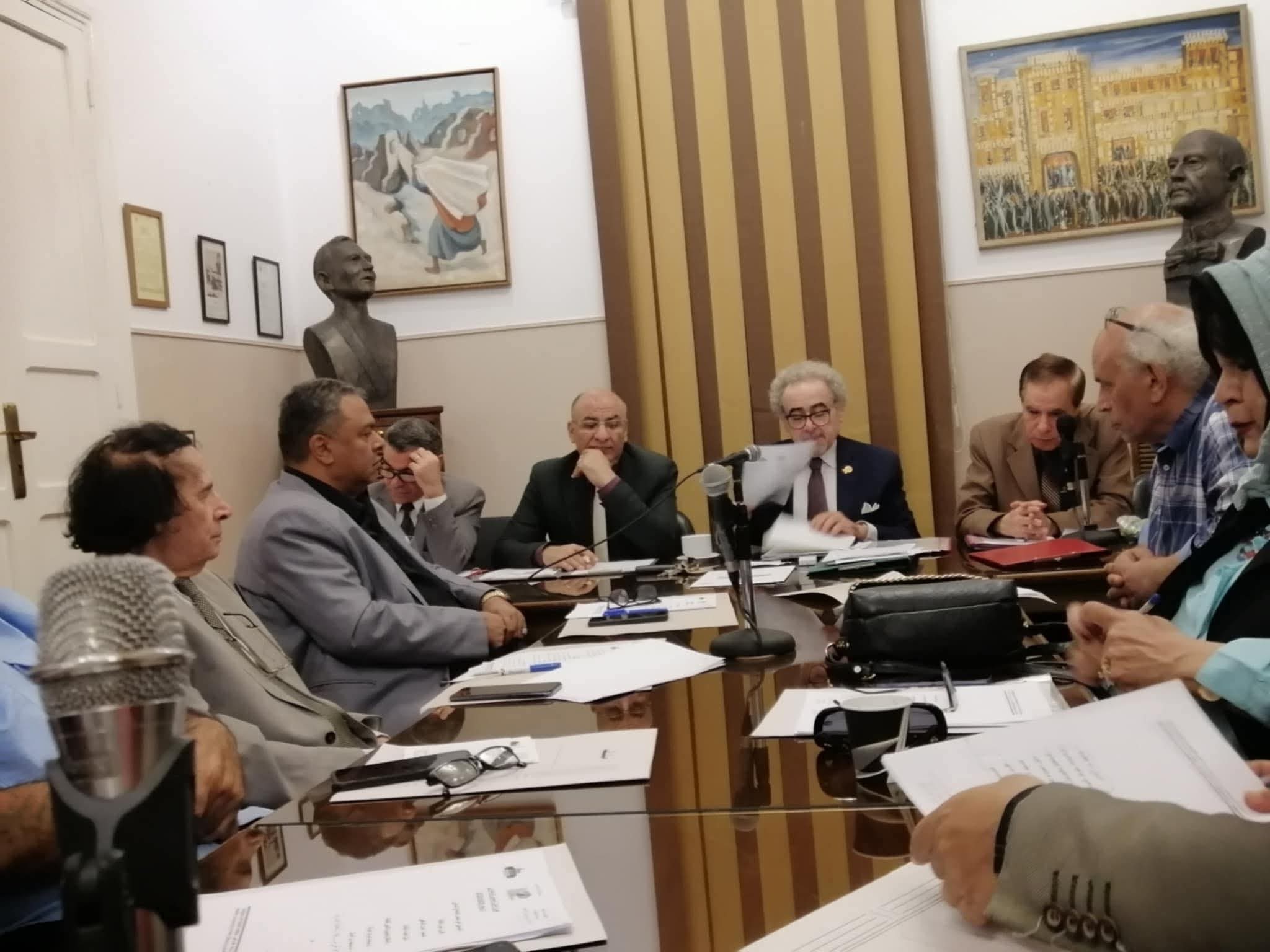 اجتماع المجلس الاستشارى لاتحاد كتاب مصر اجتماع المجلس الاستشارى لاتحاد كتاب مصر