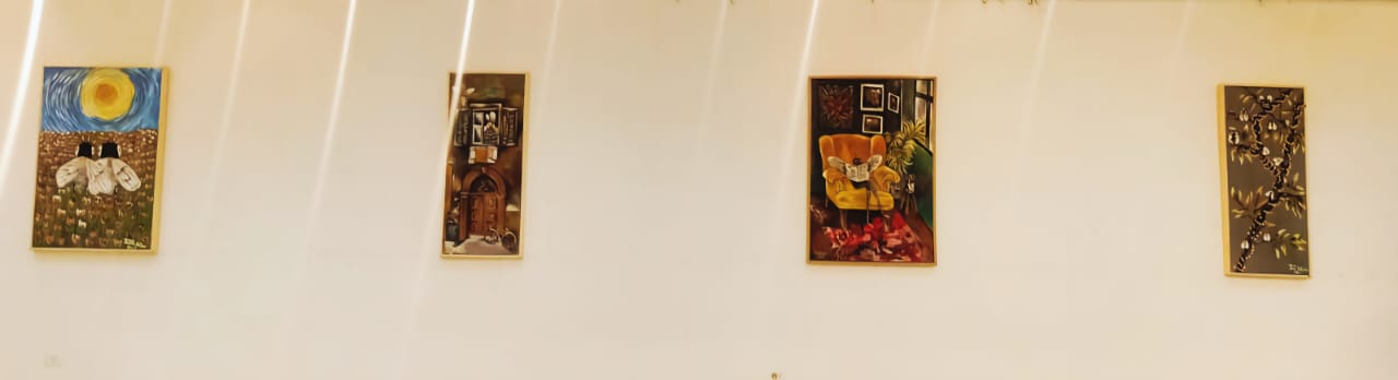 معرض حكاية ذبابة