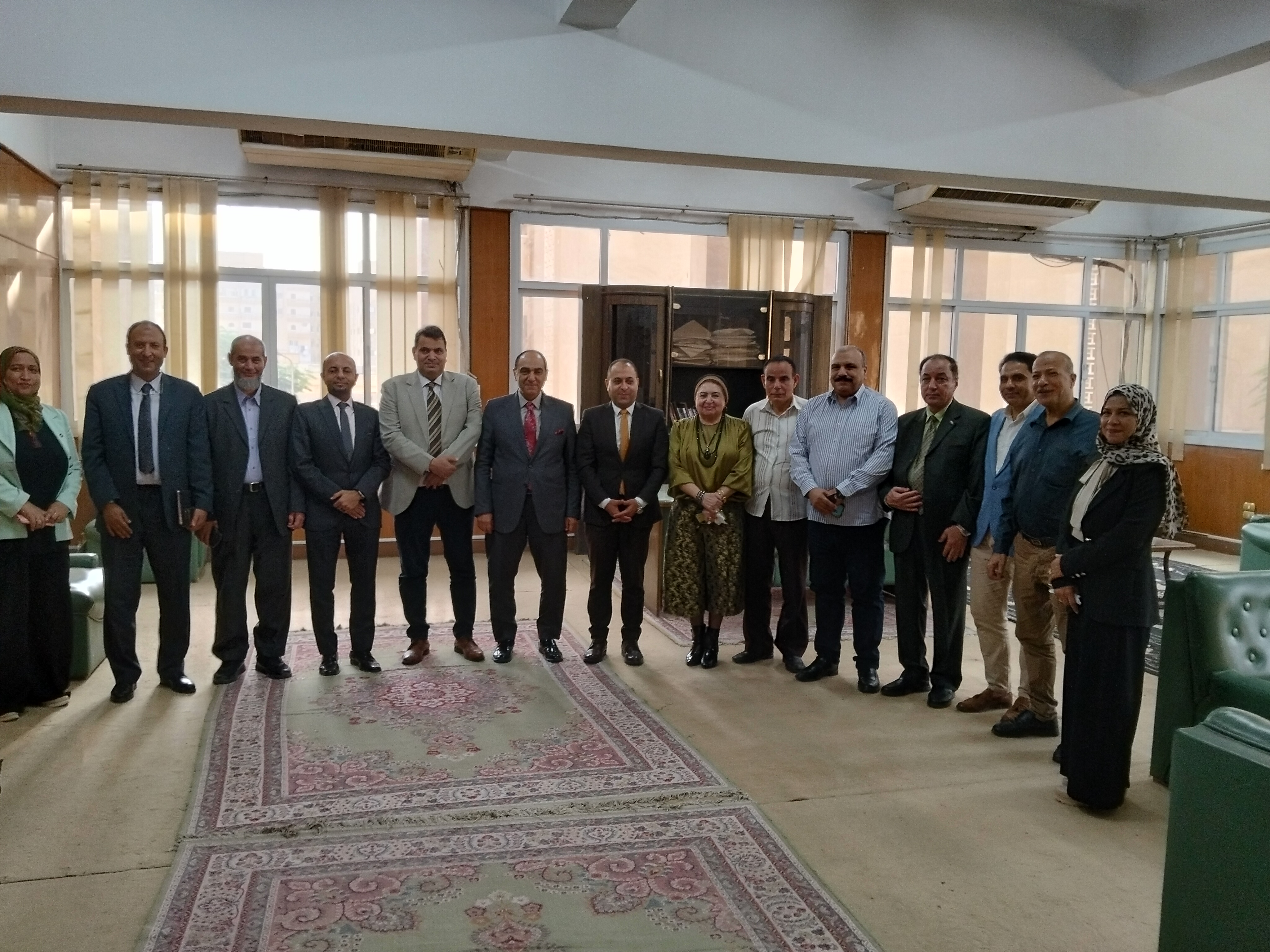 الحضور الحضور