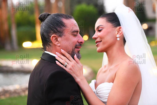 المخرج هادى الباجورى وهايدى خالد (1)