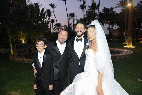 المخرج هادى الباجورى وهايدى خالد يحتفلان بزفافهما (5)