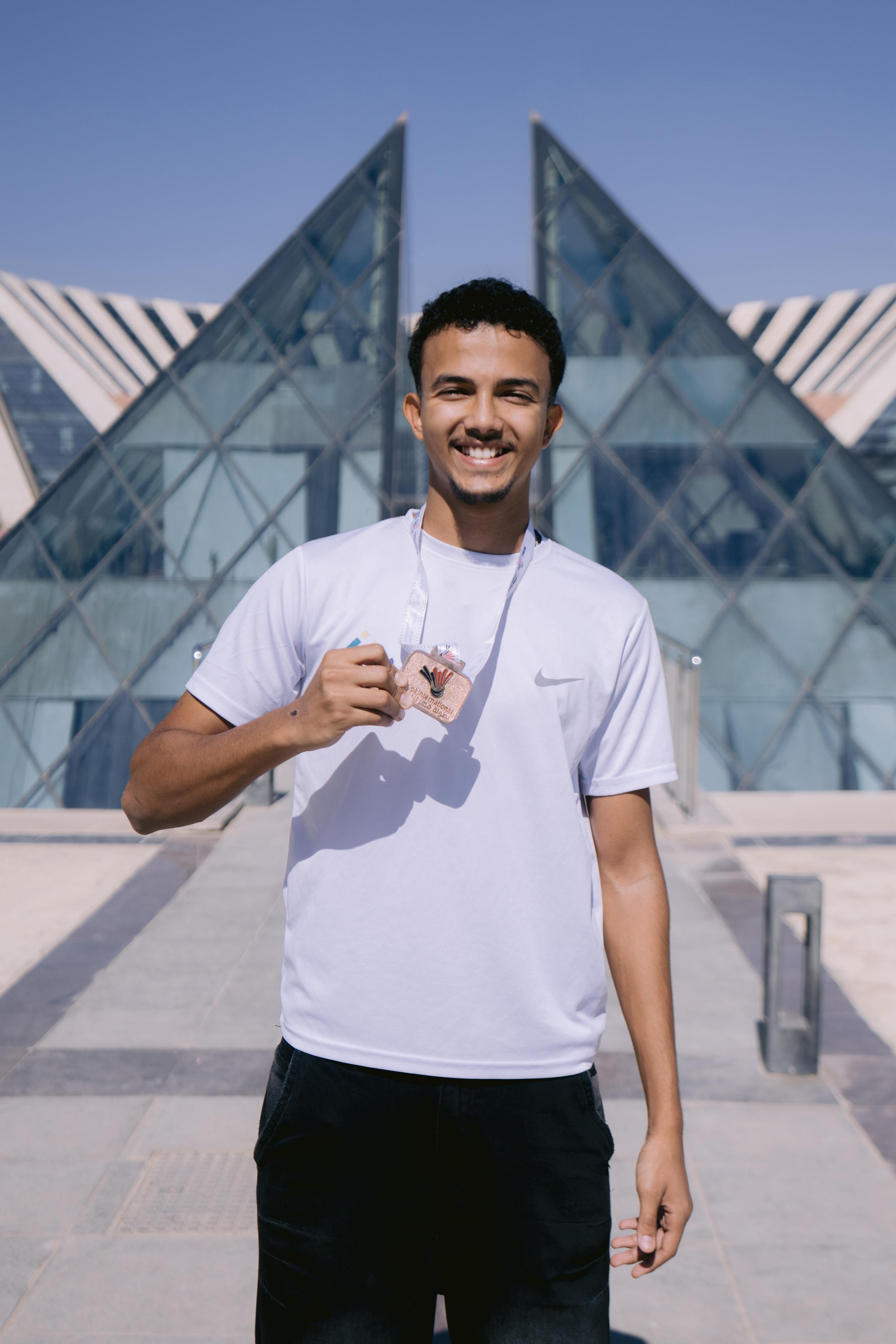 b2b4847c-19d5-40af-9766-dfc5cb9a3241