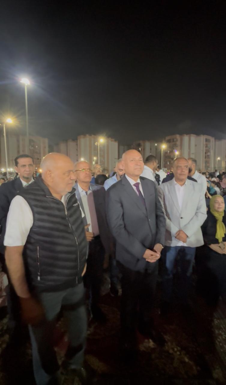 محافظ القاهرة يتابع وضع الشاشات محافظ القاهرة يتابع وضع الشاشات