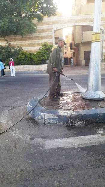 120706-تجميل-الميادين-قبل-حفل-افتتاح-المتحف-المصرى-الكبير