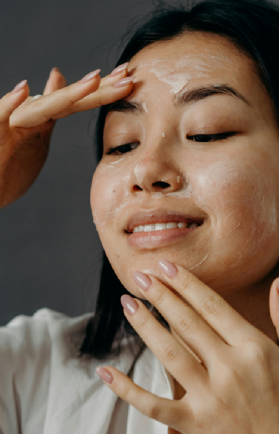 العناية بالبشرة