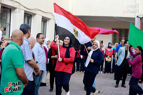 احتفالات الطلاب بالمتحف المصرى خلال طابور الصباح (11)