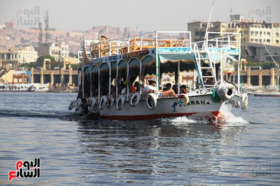 سياح-أجانب سياح-أجانب