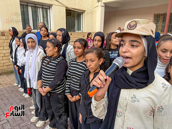 احتفالات الطلاب بالمتحف المصرى خلال طابور الصباح (41)