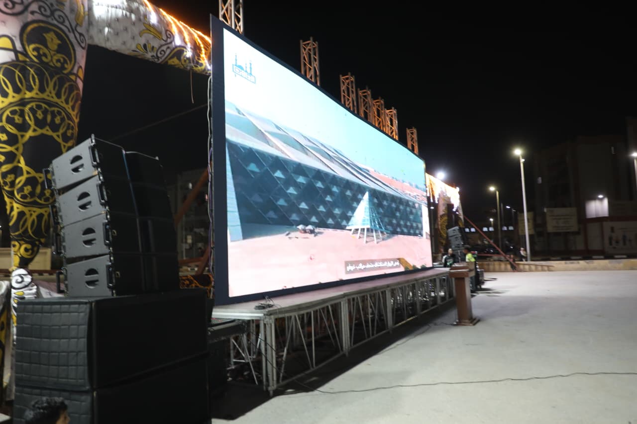 العروض على الشاشات العروض على الشاشات