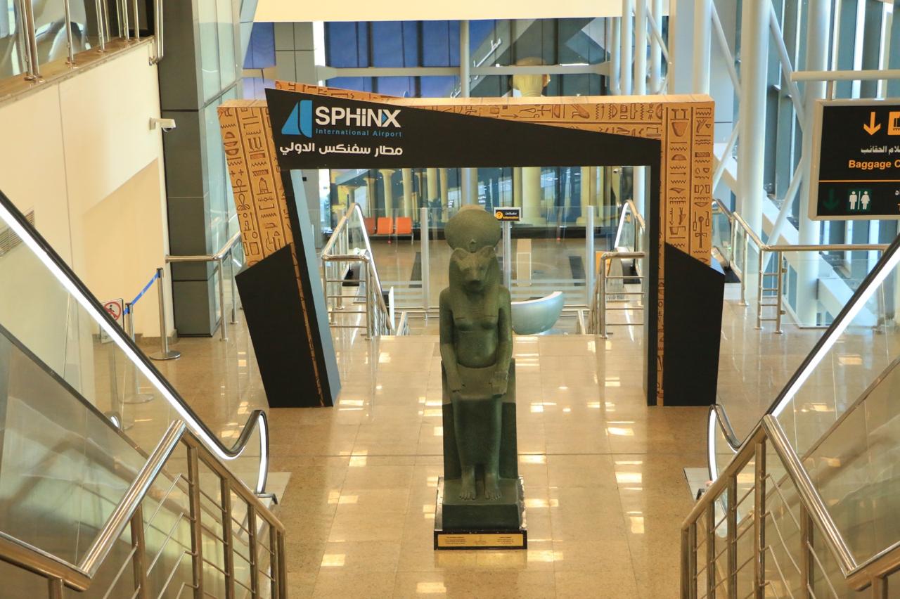 طوارئ بمطارا القاهرة وسفنكس لاستقبال ضيوف المتحف المصري الكبير (6)