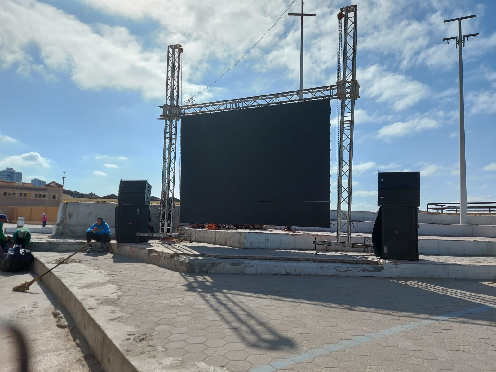 شاشات كبرى لنقل احتفالية المتحف الكبير