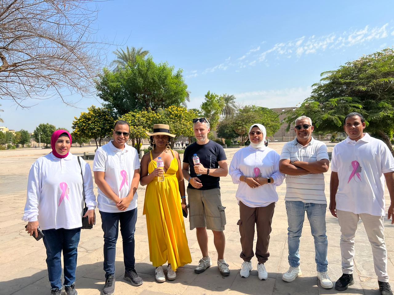 فعالية توعوية بمعبد الكرنك لمستشفى أورام الأقصر