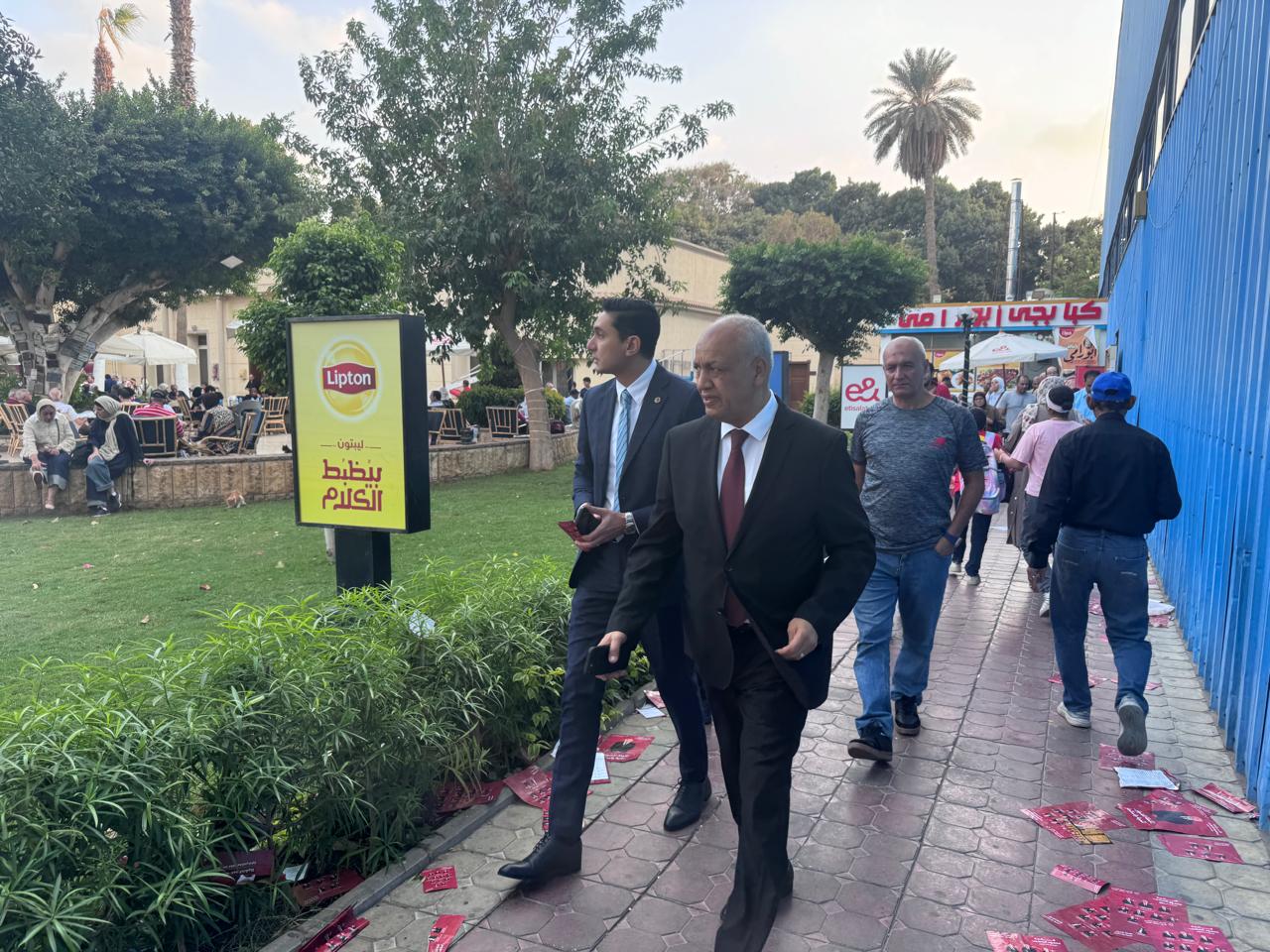 مصطفى بكرى يشارك فى انتخابات الاهلي