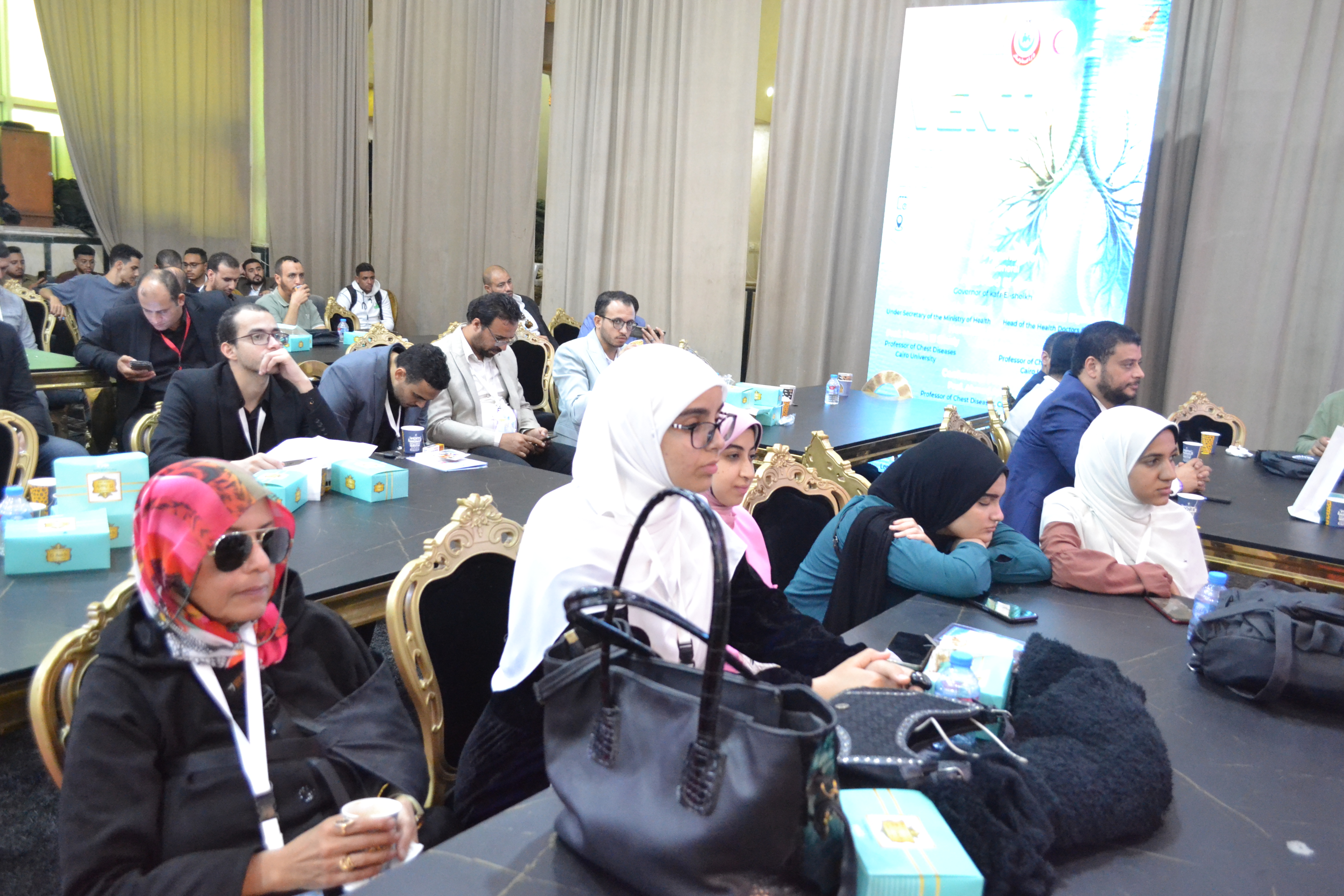 جانب من الحضور من الأطباء