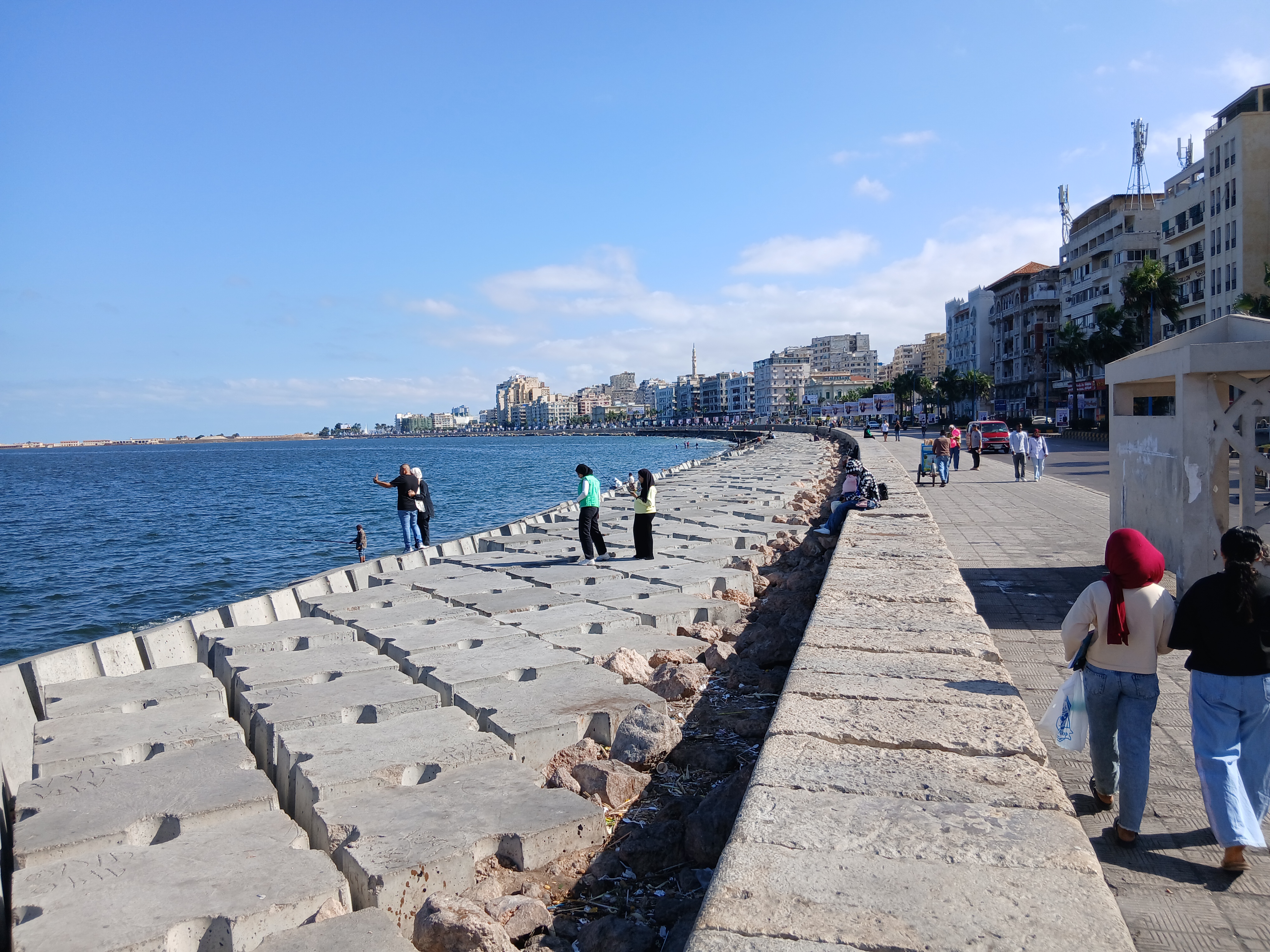 درجات الحراره  في  الإسكندرية