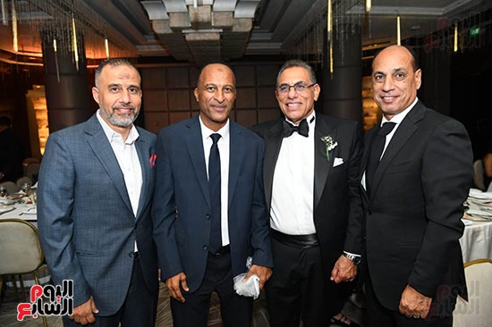 اسامة عرابي وعلاء عبد الصادق مع حمادة صدقي