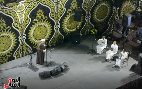 محمود-التهامي-في-الليلة-الختامية-لمولد-الدسوقي محمود-التهامي-في-الليلة-الختامية-لمولد-الدسوقي