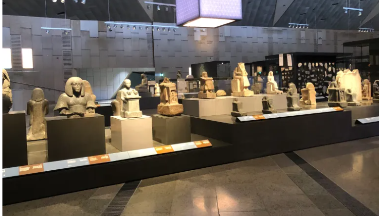 تماثيل لملوك الدولة الحديثة بالمتحف المصرى
