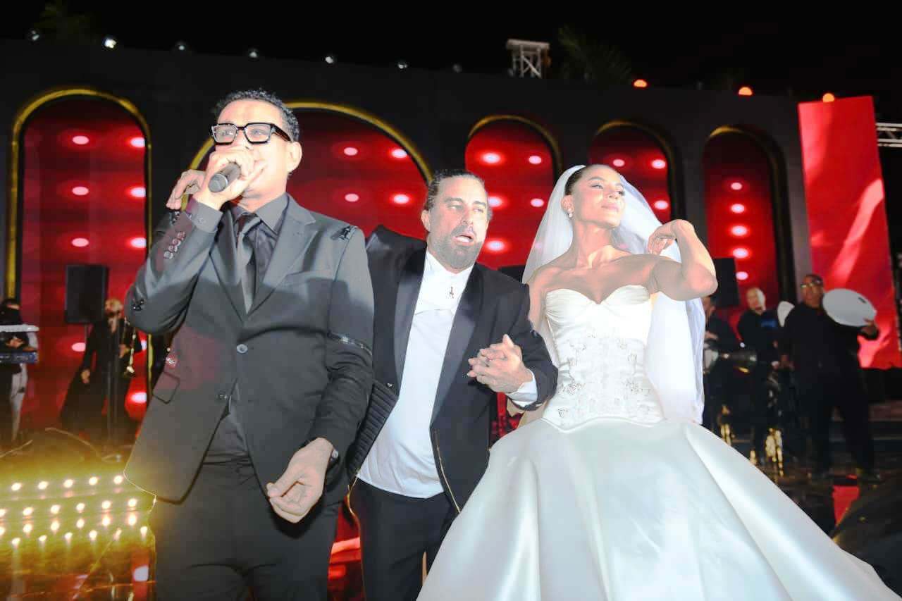 محمود الليثي يتالق فى حفل زفاف هادي الباجوري وهايدي خالد