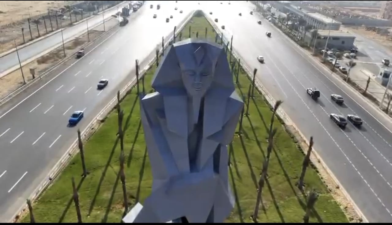 محافظ الجيزة يتابع جاهزية الطرق المؤدية إلى المتحف المصري الكبير