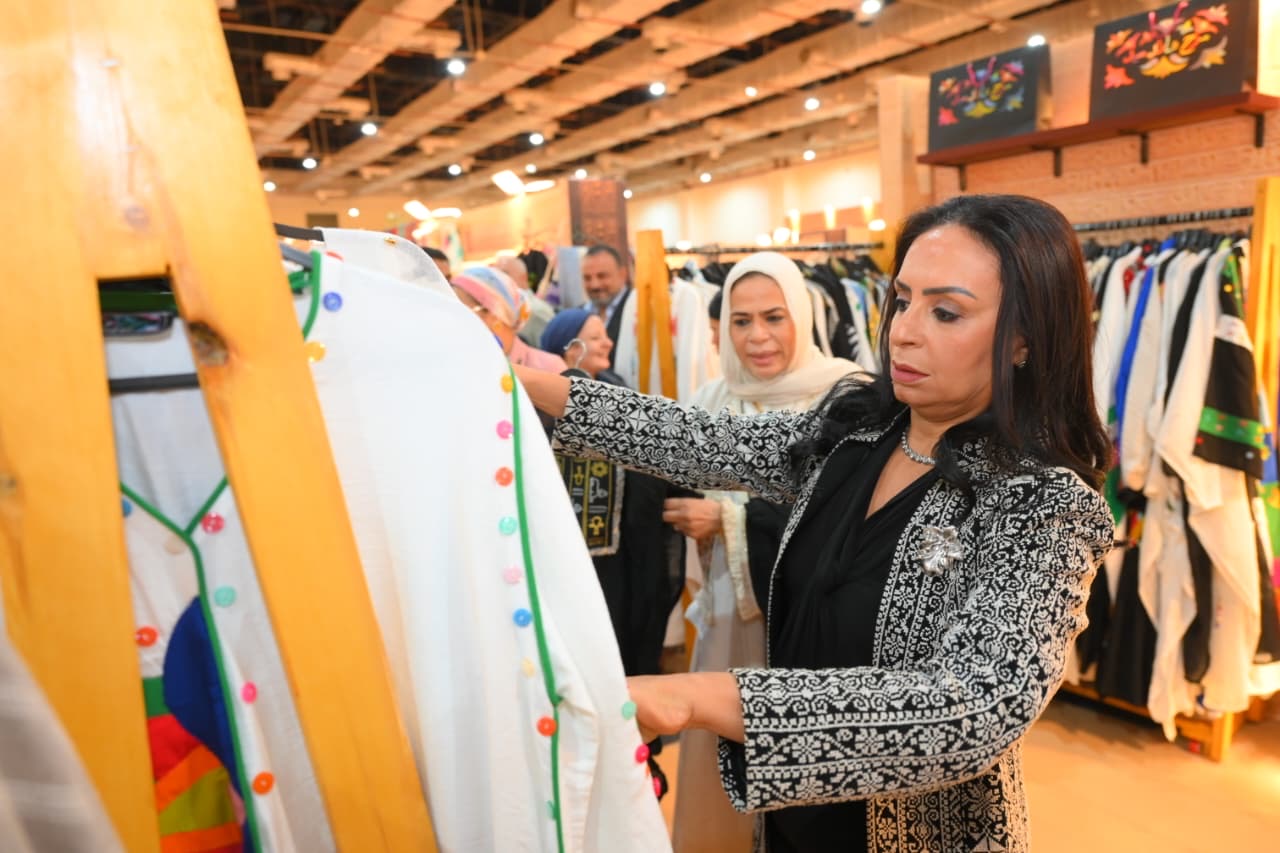 0408bb4a-60b1-427c-a2c9-6d2d51797eef (1)