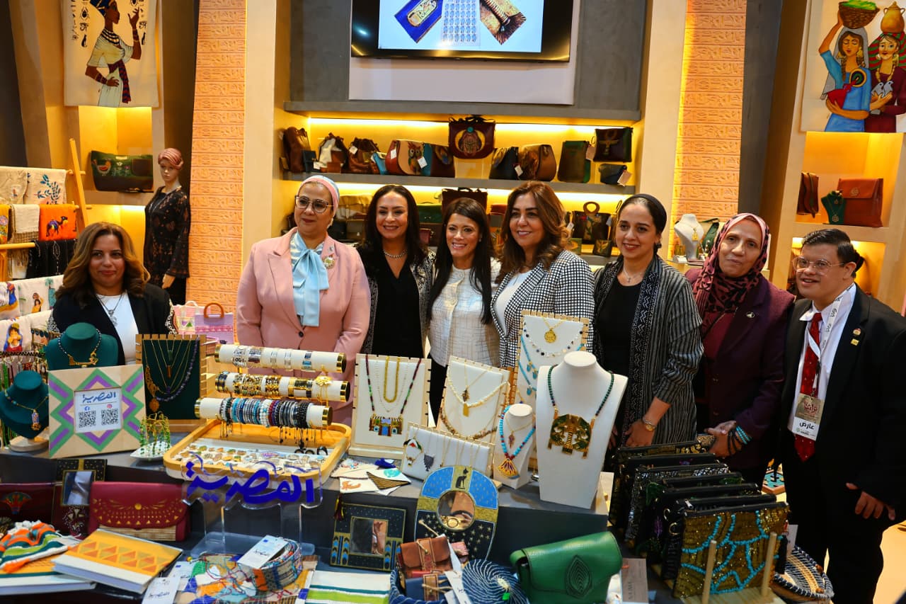 020074ff-81fb-4232-b9ef-996c1bce9cef