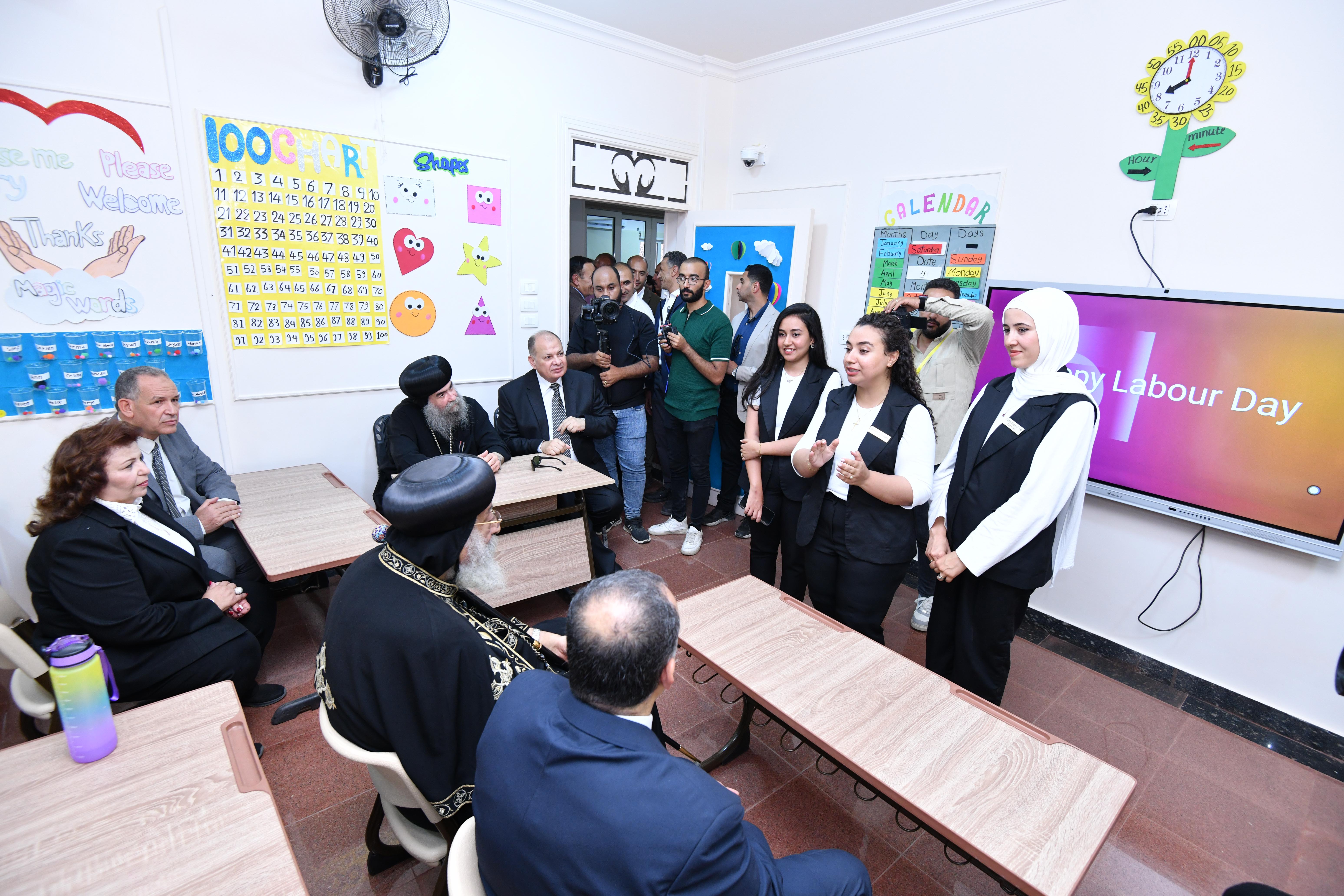 زيارة البابا (1)