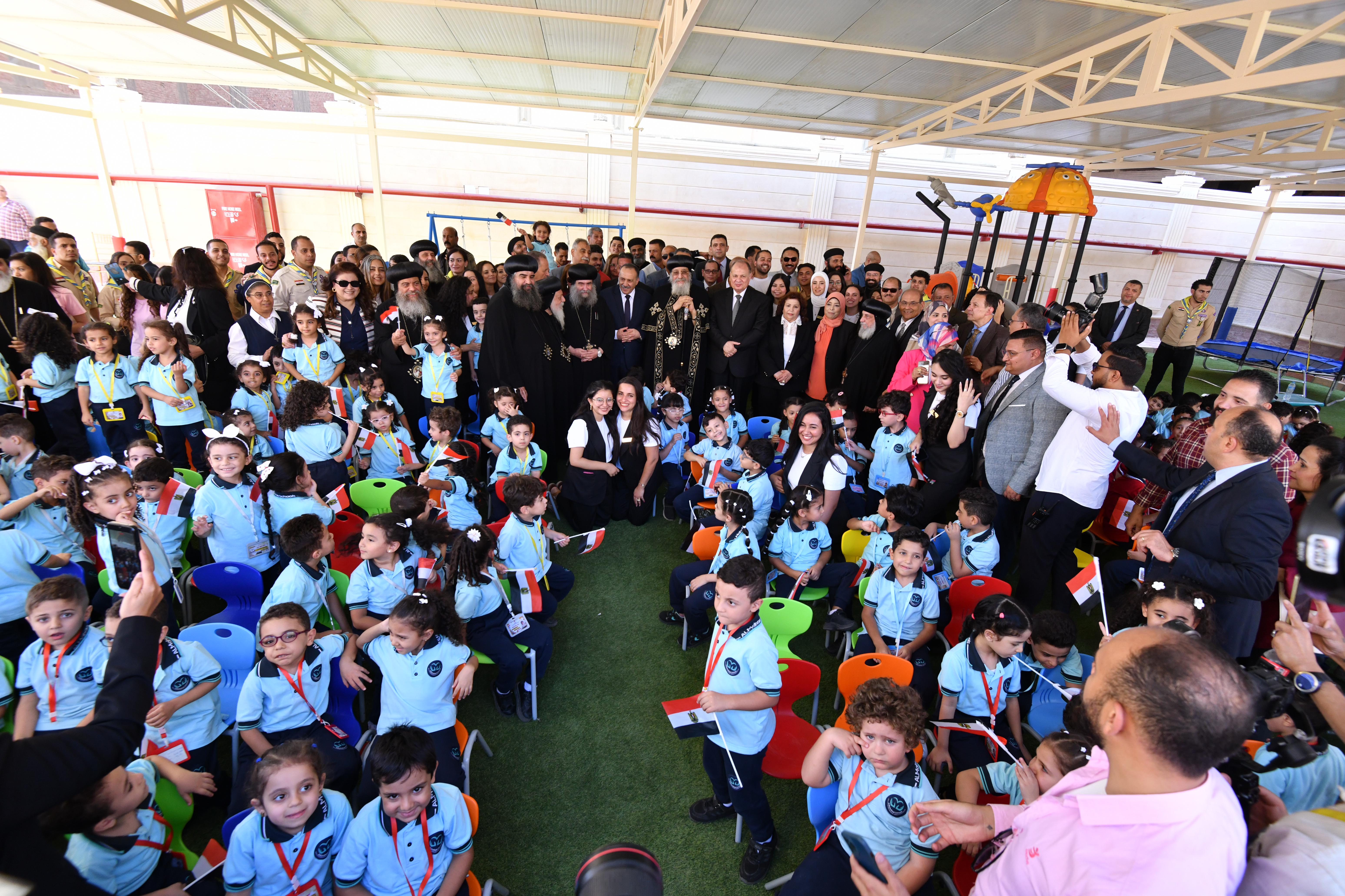 زيارة البابا (2)