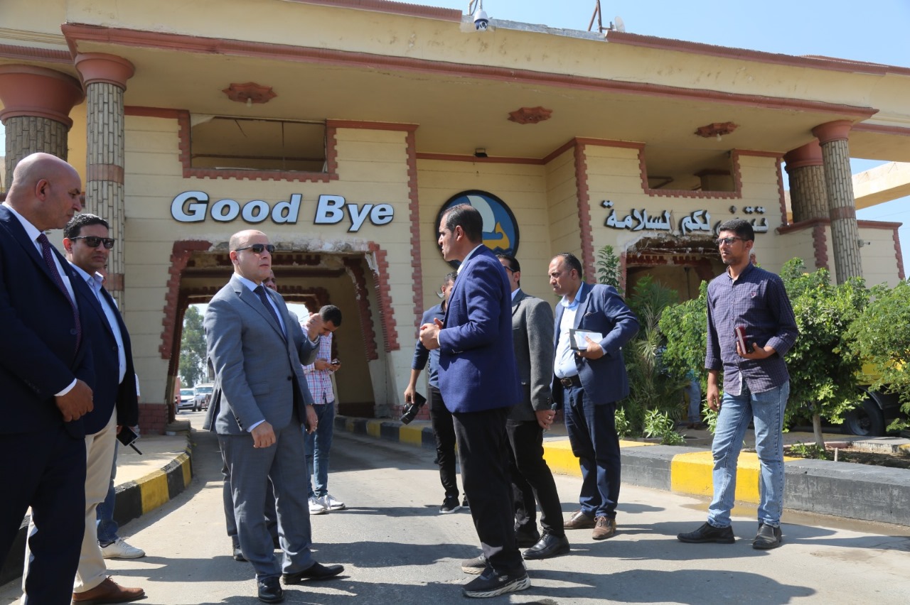 محافظ كفر الشيخ يعاين مدخل كفر الشيخ الرئيسي