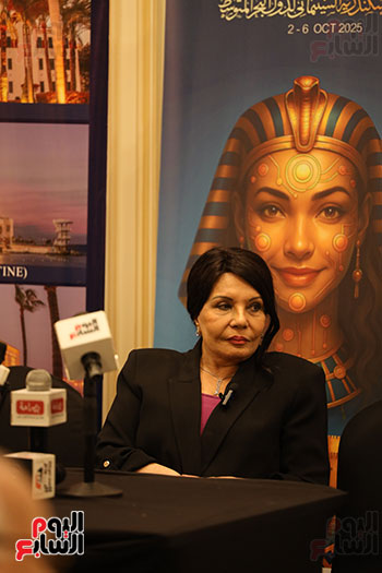 فردوس عبد الحميد فى مهرجان الاسكندرية