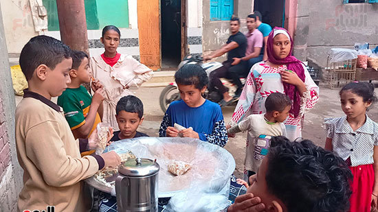 اقبال-من-أطفال-القرية اقبال-من-أطفال-القرية