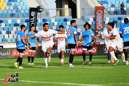 فرحة لاعبي الزمالك بالهدف فرحة لاعبي الزمالك بالهدف